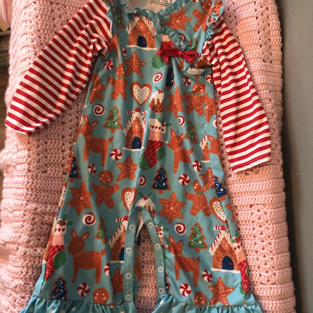 Holiday Rompers - Picture 4 of 4